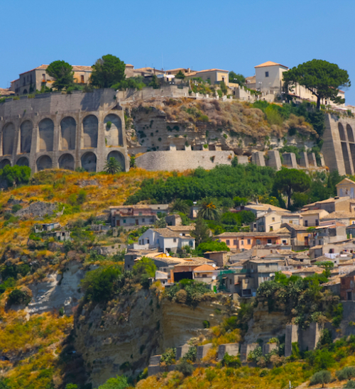 Borgo di Gerace, uno scrigno di tesori e panorami mozzafiato