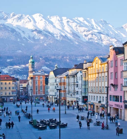 Innsbruck, cultura, sport e natura nel cuore delle Alpi