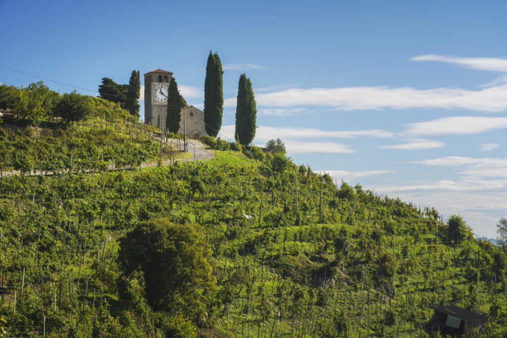 Chiesa San Vigilio Col San Martino Cammino delle Colline del Prosecco